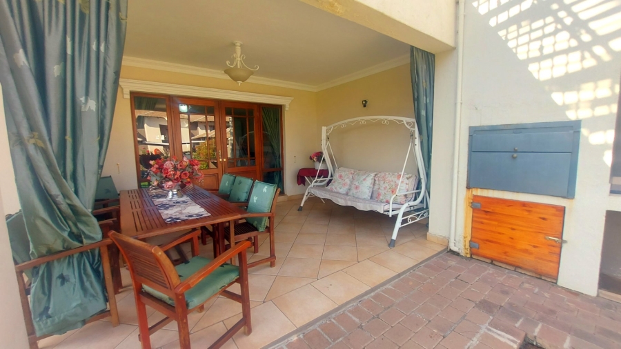 2 Bedroom Property for Sale in Melodie North West